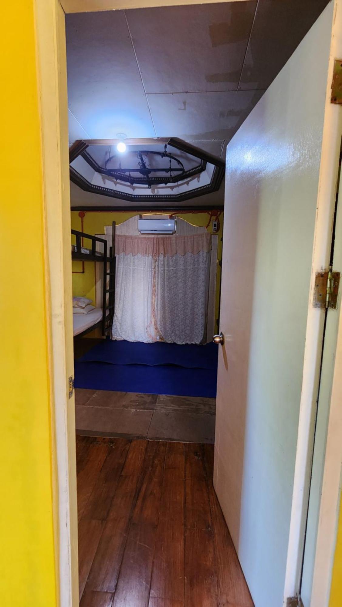 Screaming Gecko Hostel Busuanga Exterior photo